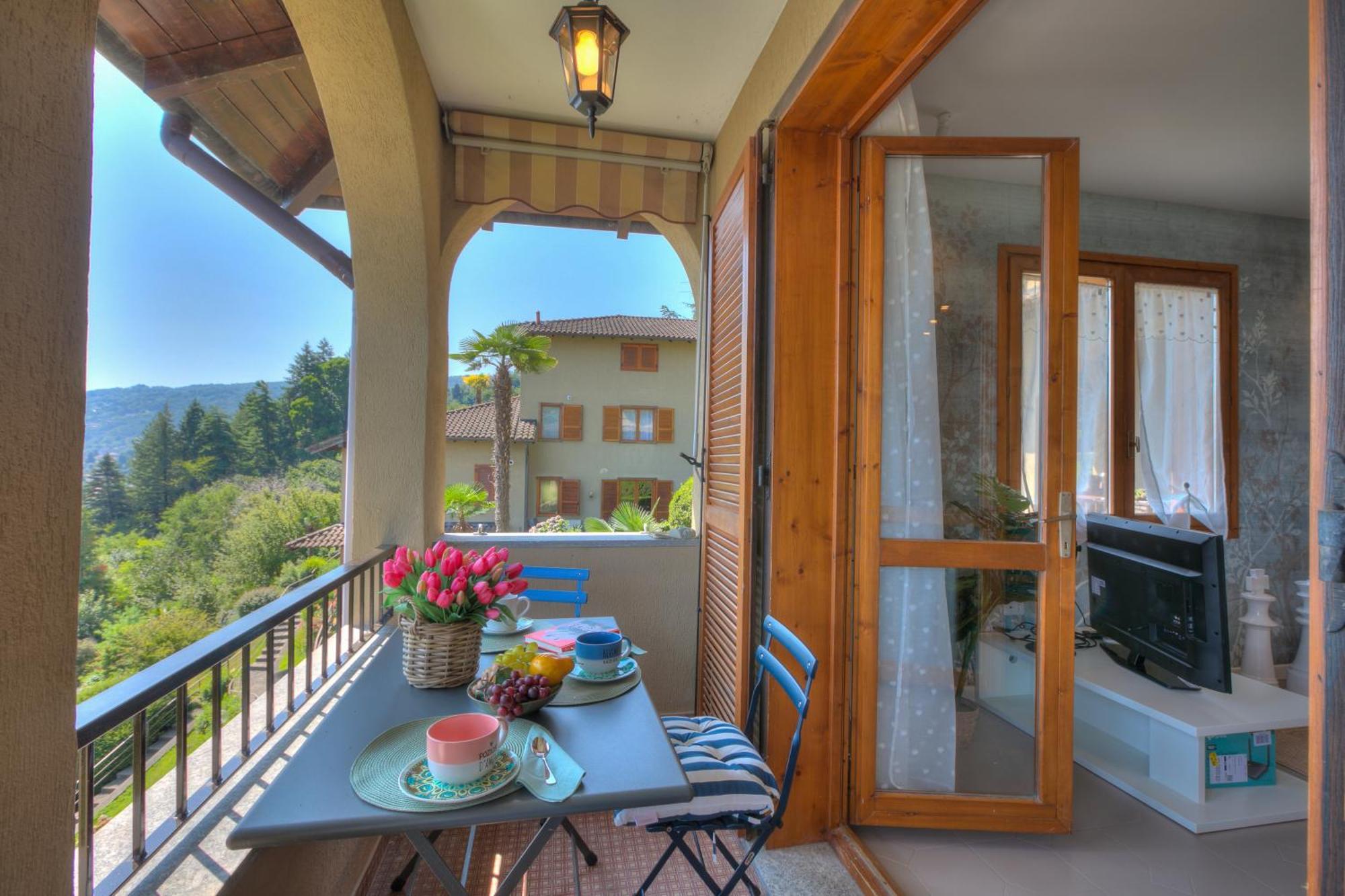 Pandora Lake View Stresa - Happy Rentals Exterior photo
